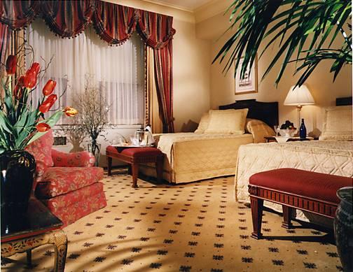 Отель The Waldorf-Astoria - фото