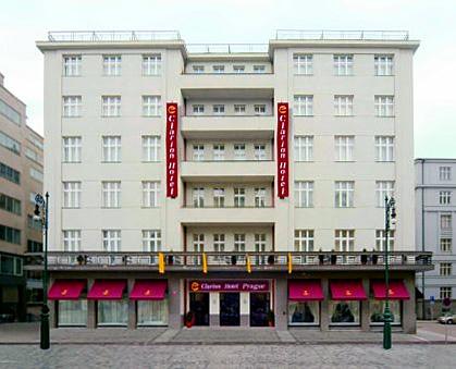 Недорогие отели в Праге - Отель CLARION - фото