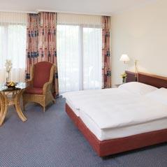 Отели в Праге - Отель Moevenpick - фото