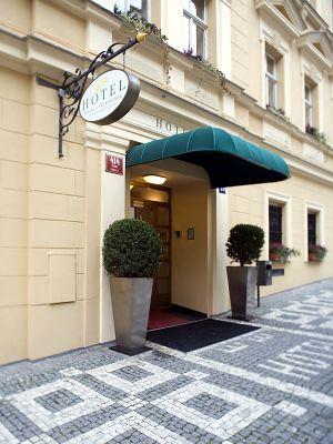 Прага Отель U Tri Korunek - фото