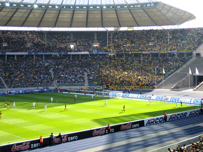 Стадион в Берлине - фото