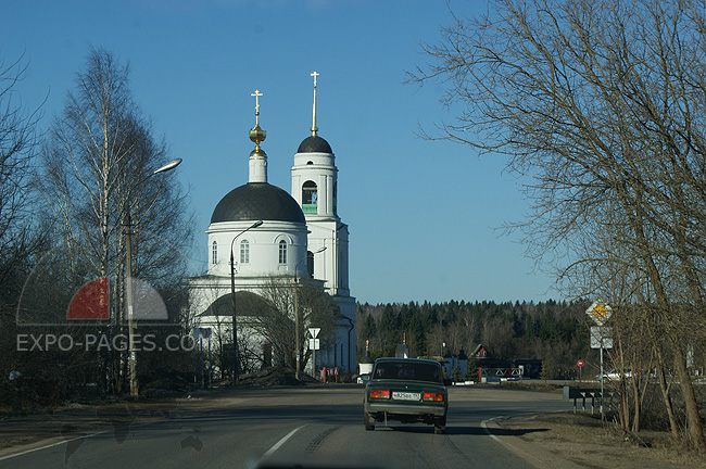 Храм в селе Радонеж