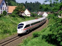 Поезд ICE немецких железных дорог