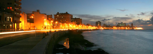 Куба - вечерний Меликон -(фото flickr.com)
