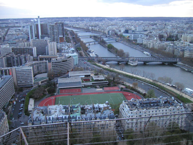 Париж - вид на город сверху, фото flickr.com