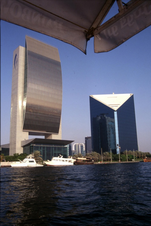 Дубай - банк - фото flickr.com