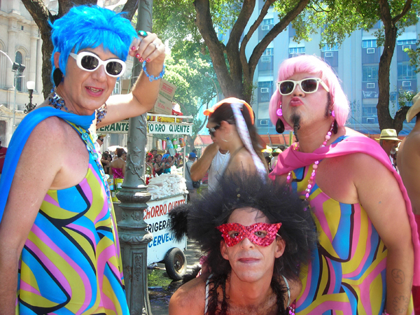 Рио-де-Жанейро - карнавал в лицах людей :)