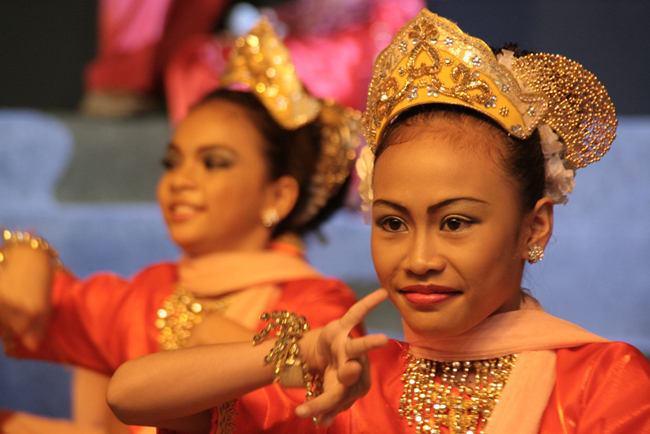 Танец Малайзии - фото flickr.com