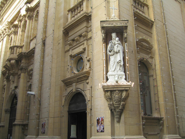 Мальта - церковь Иисуса - фото