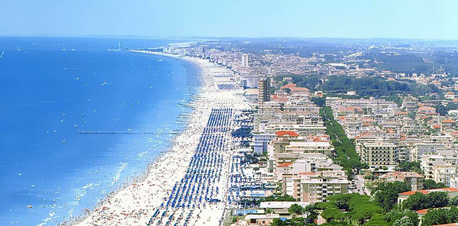 Италия - пляж Лидо - фото