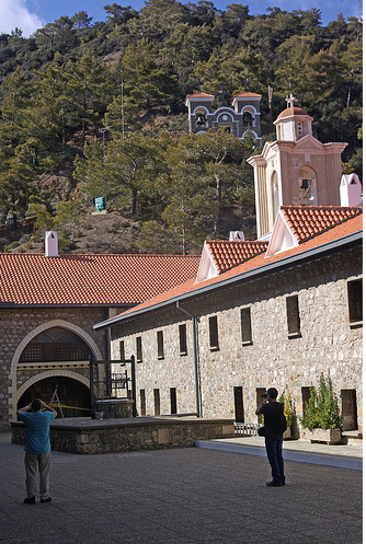 Кипр - Тродос - монастырь - фото