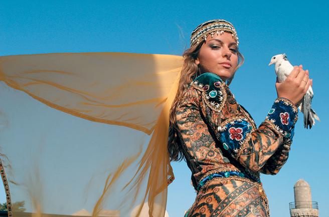Азербайджан - Национальный костюм - фото luiza-m.narod.ru
