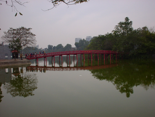 Вьетнам - Ханой - Озера возвращенного меча -  Hoan Kiem Lake