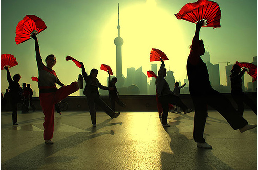 Китай - Шанхай - люди - фото