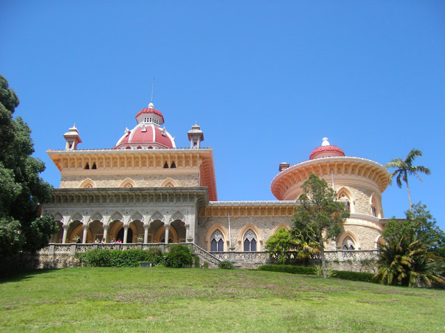 Дворец Паласиу Насионал - Синтра - Португалия - фото