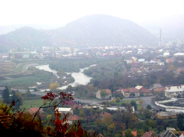 Мукачево - фото города - Карпаты