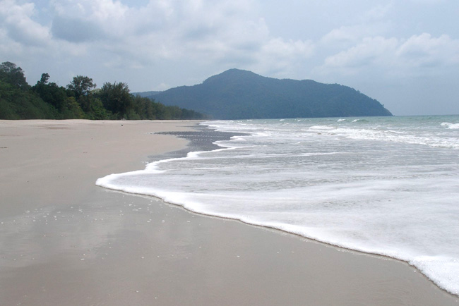 Пляж на Koh Tarutao - Таиланд