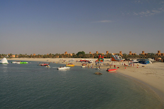 Al Jazira Beach - пляж - ОАЭ - фото