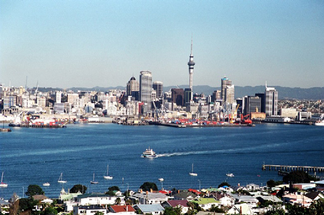 Окленд - город в Новой Зеландии