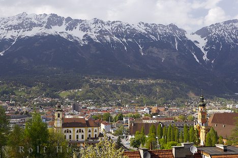 Инсбрук - город Австрии - фото hickerphoto.com