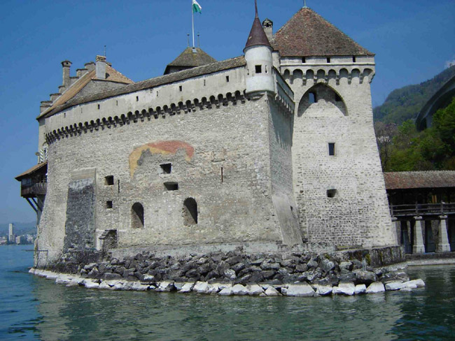 Шильонский замок - фото picasaweb.google.com