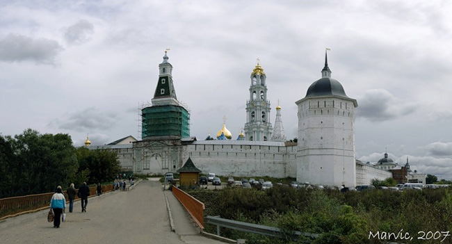 Свято-Троицкая Сергиева Лавра - фото