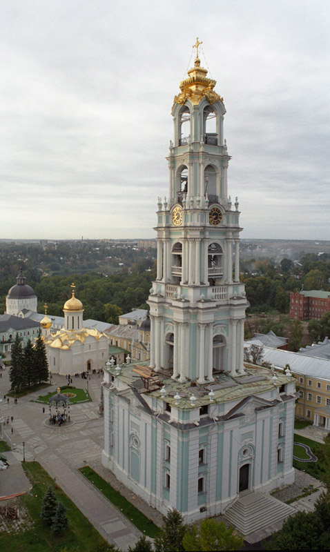 Свято-Троицкая Сергиева Лавра - фото