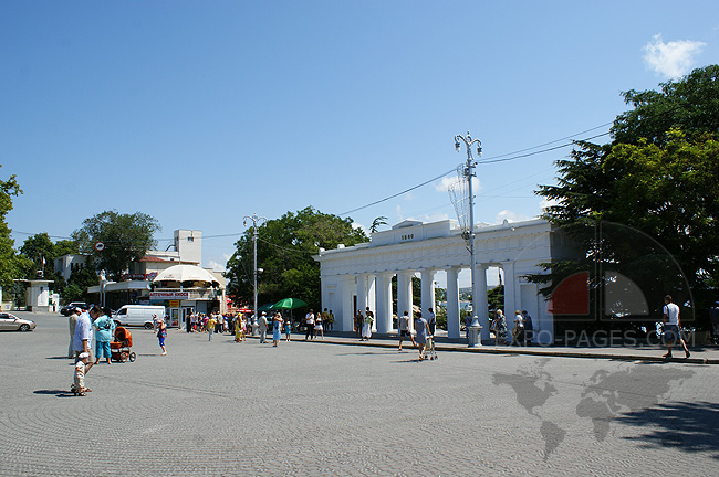 Площадь адмирала Нахимова - фото