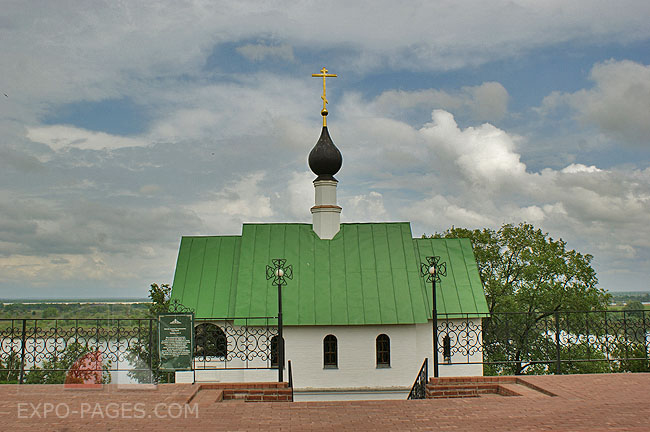 Храм Преподобного Сергия Радонежского - можно позвонить в звоницы храма