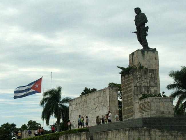 Куба  - Мемориал Че